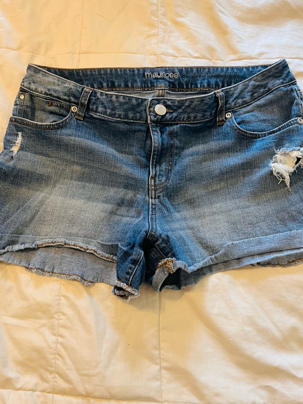 Maurices Light Blue Distressed Denim Shorts - Women's